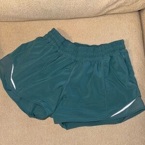 Hotty hot shorts 2.5”